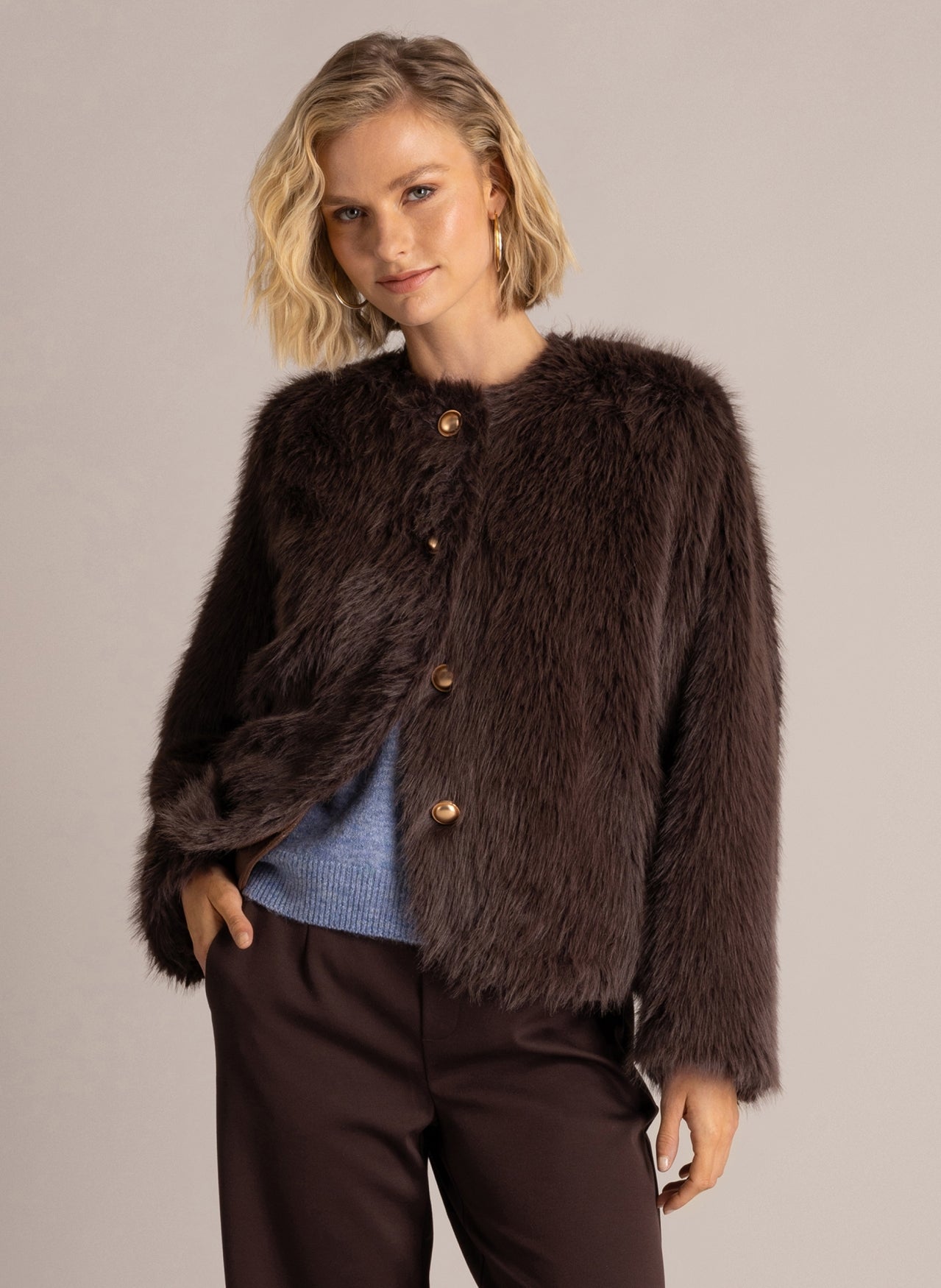 Quinne | Brown