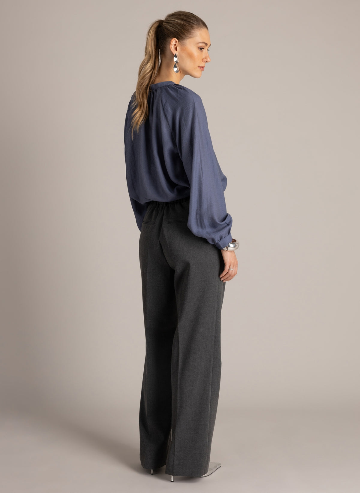 Urmina | Faded Blue