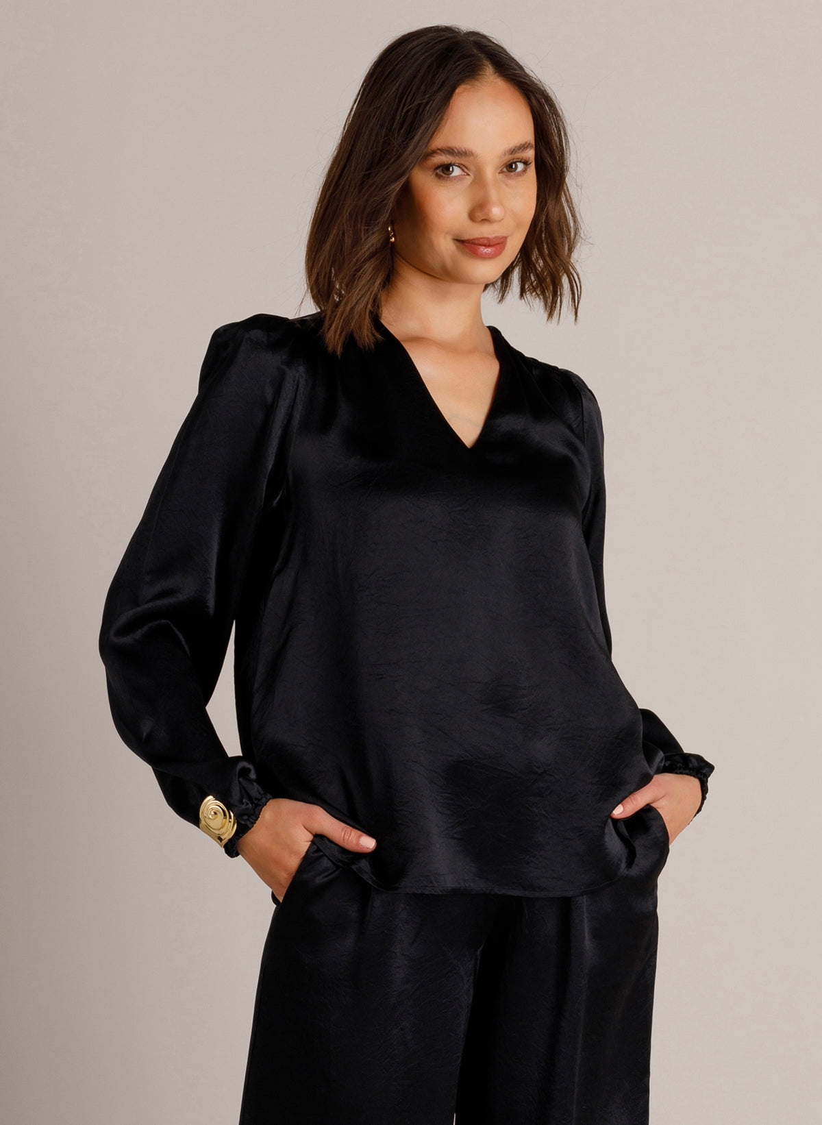 YYWinnika | Black