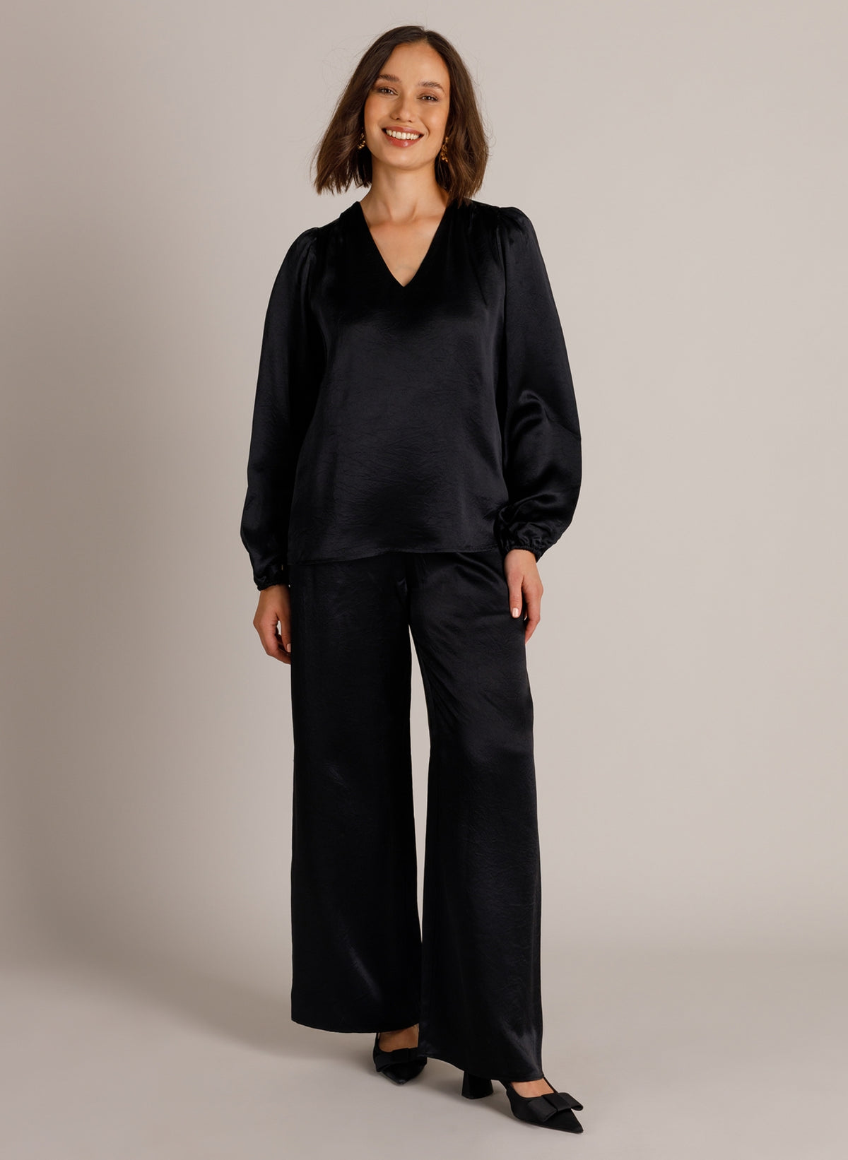 YYWinnika | Black