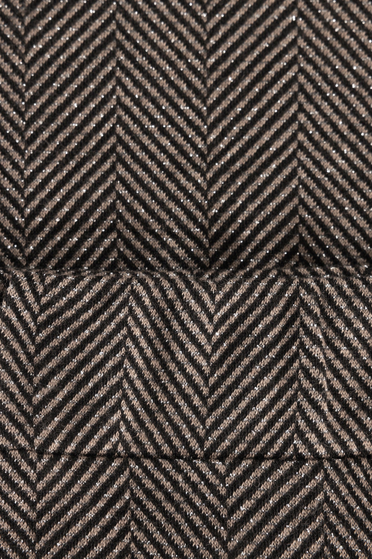 YYWilka | Black/Taupe Grey