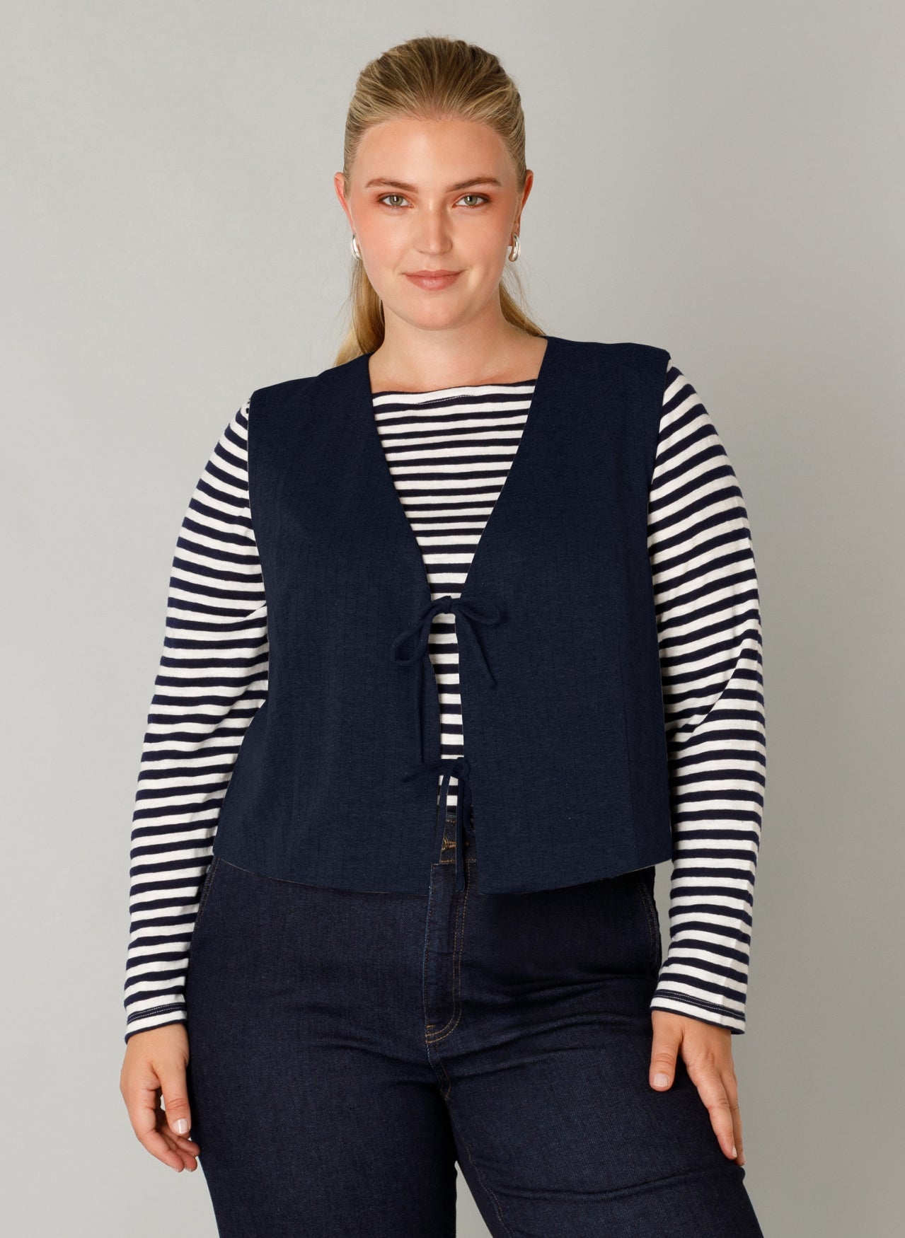 Fabienne | Dark Navy