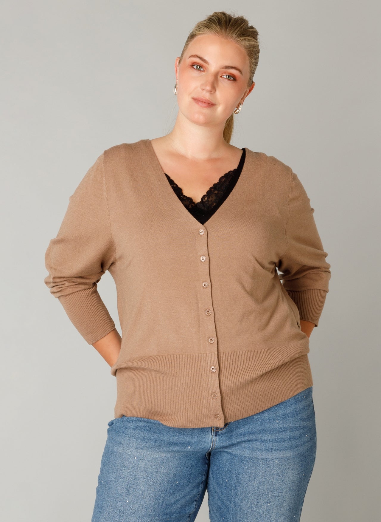 Frieda | Cashew Brown