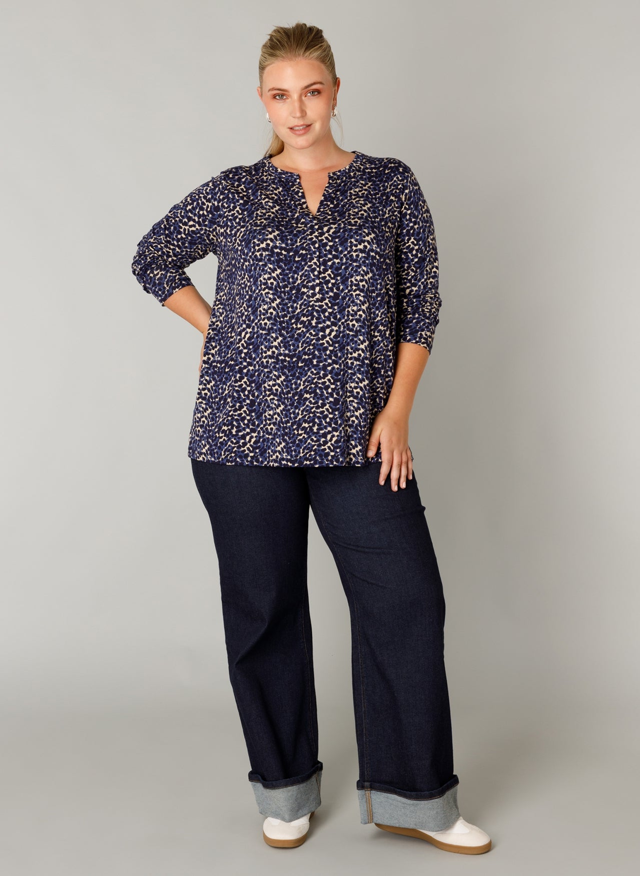 Valery Essential | Dark Navy/Multi Colo