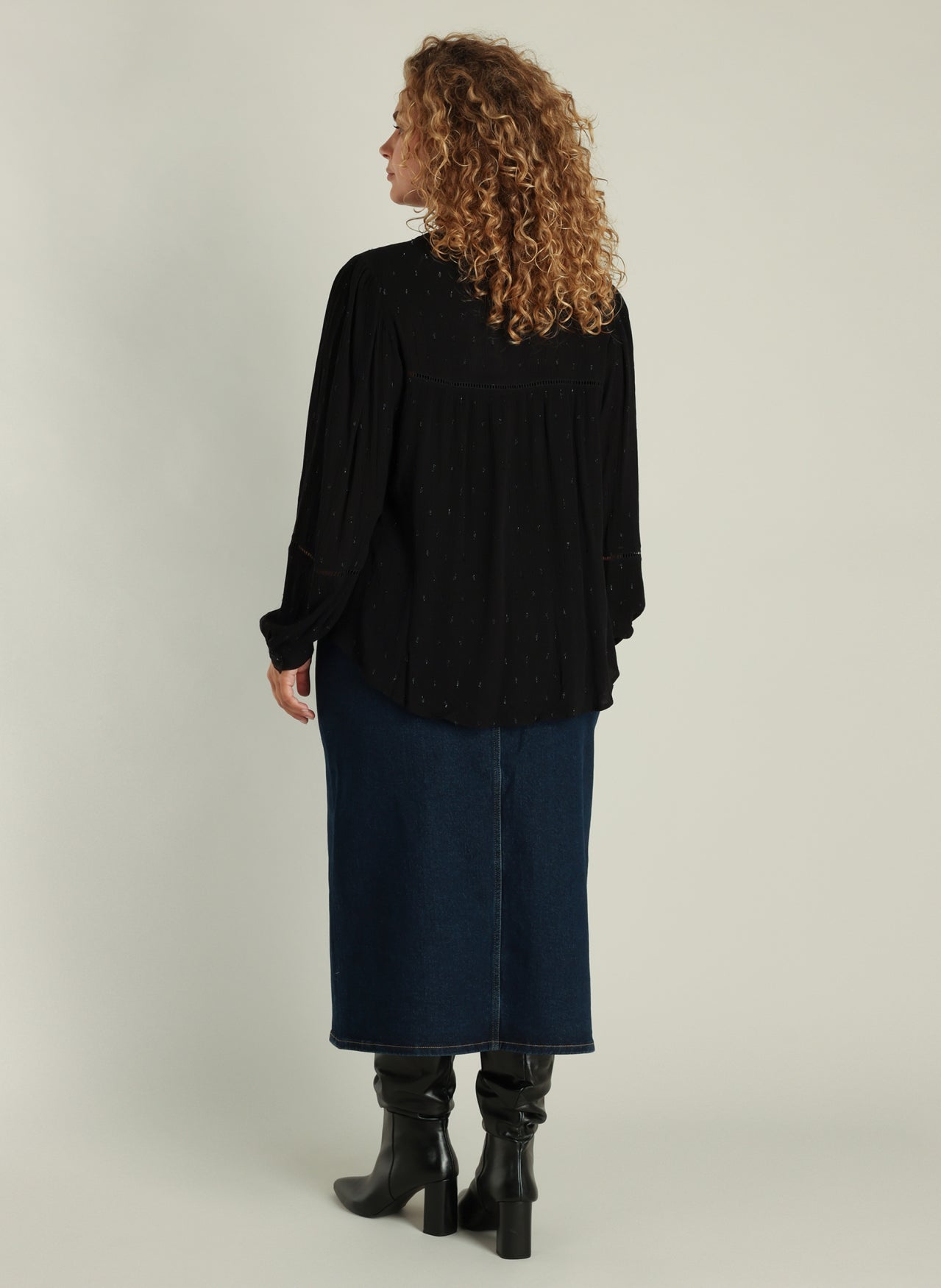 Georgina | Black