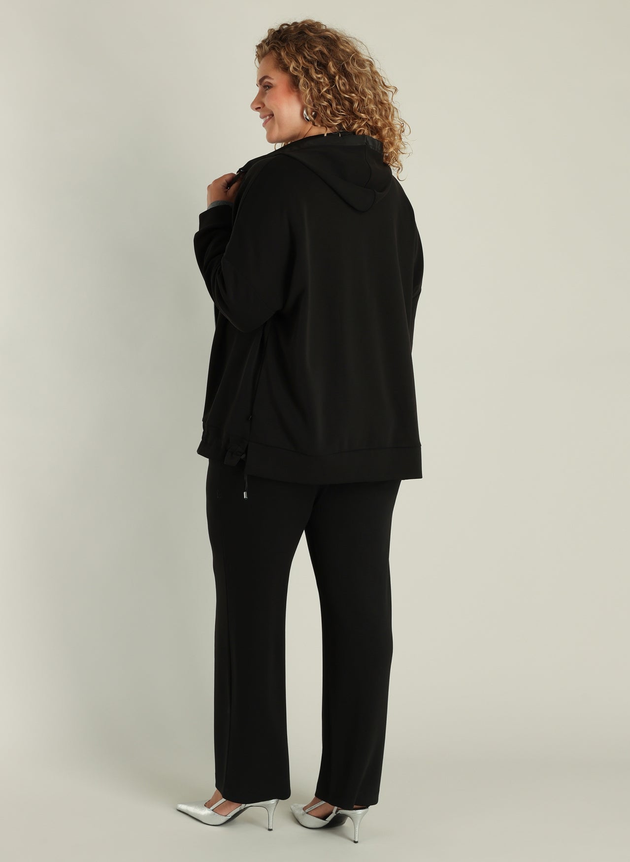 Ginebra | Black