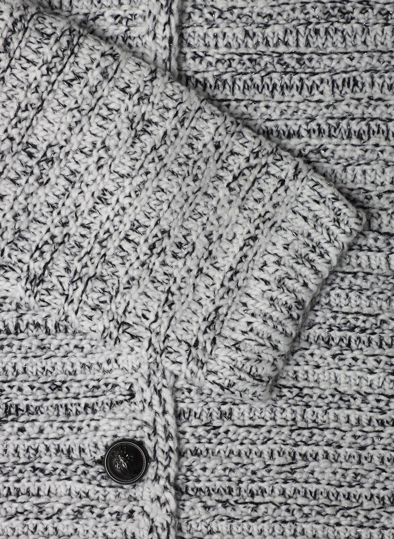 Hinda | Black/Off White Mela