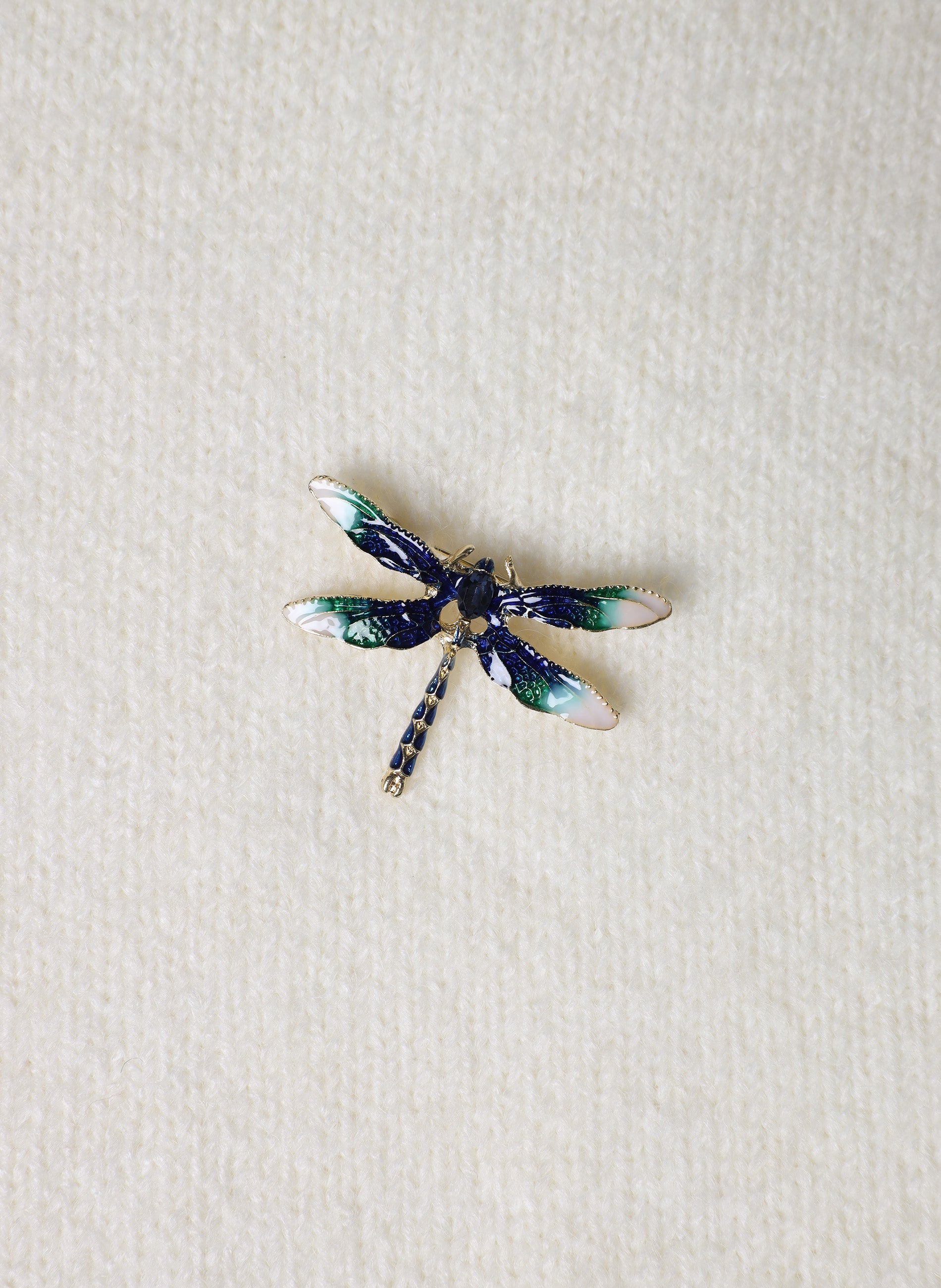 Haniya | Winter White