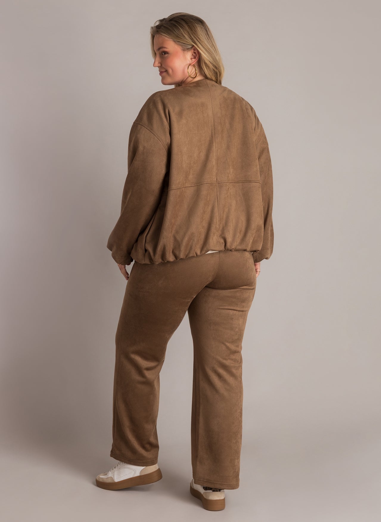 Jarmila | Soft Brown