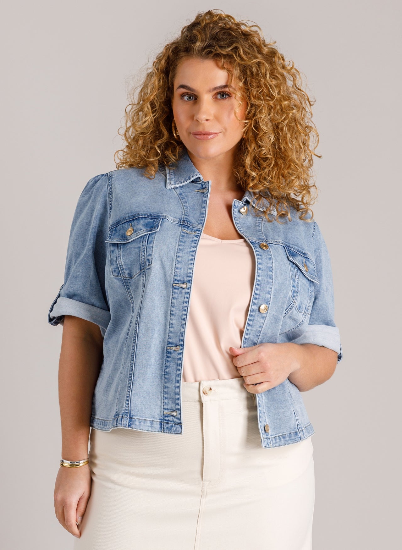 Wijnanda Essential | Bleach Blue Denim