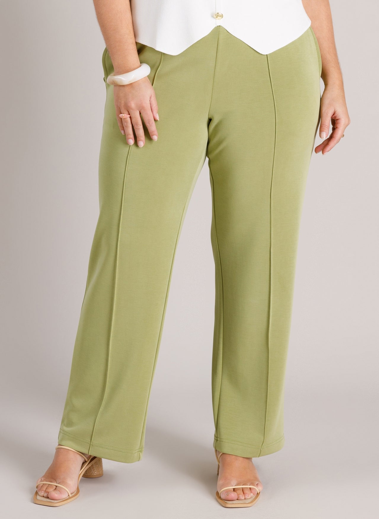 Selena Essential | Botanisches Grün