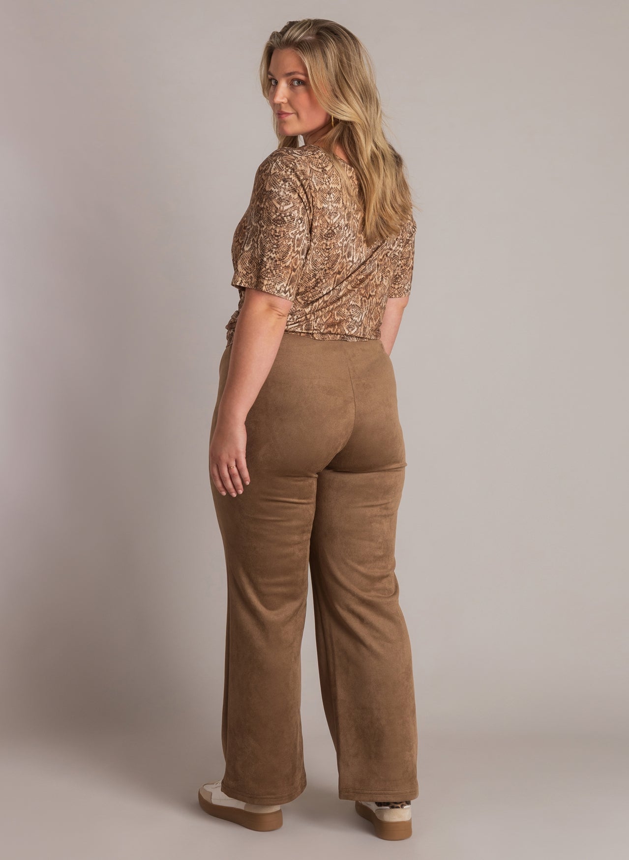 Biansa Essential | Soft Brown