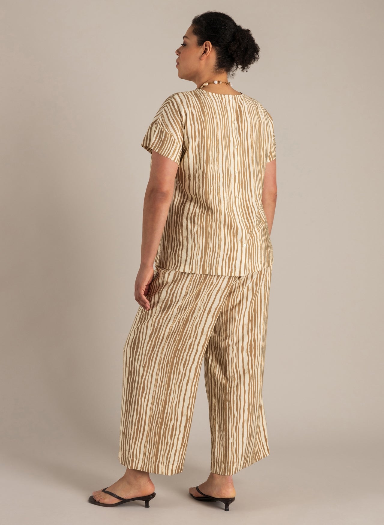Ushma Essential | Summer Taupe/Multi C