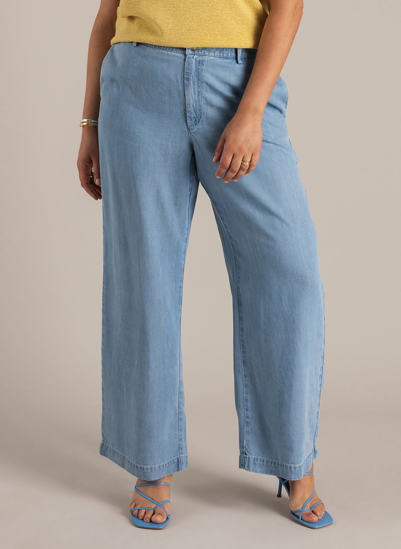 Nathalie | Light Denim Bleached