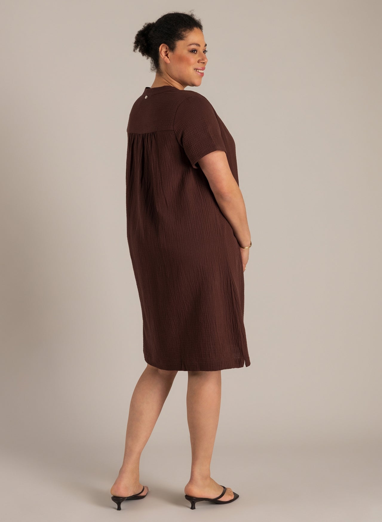 Aida Essential | Coffee Brown