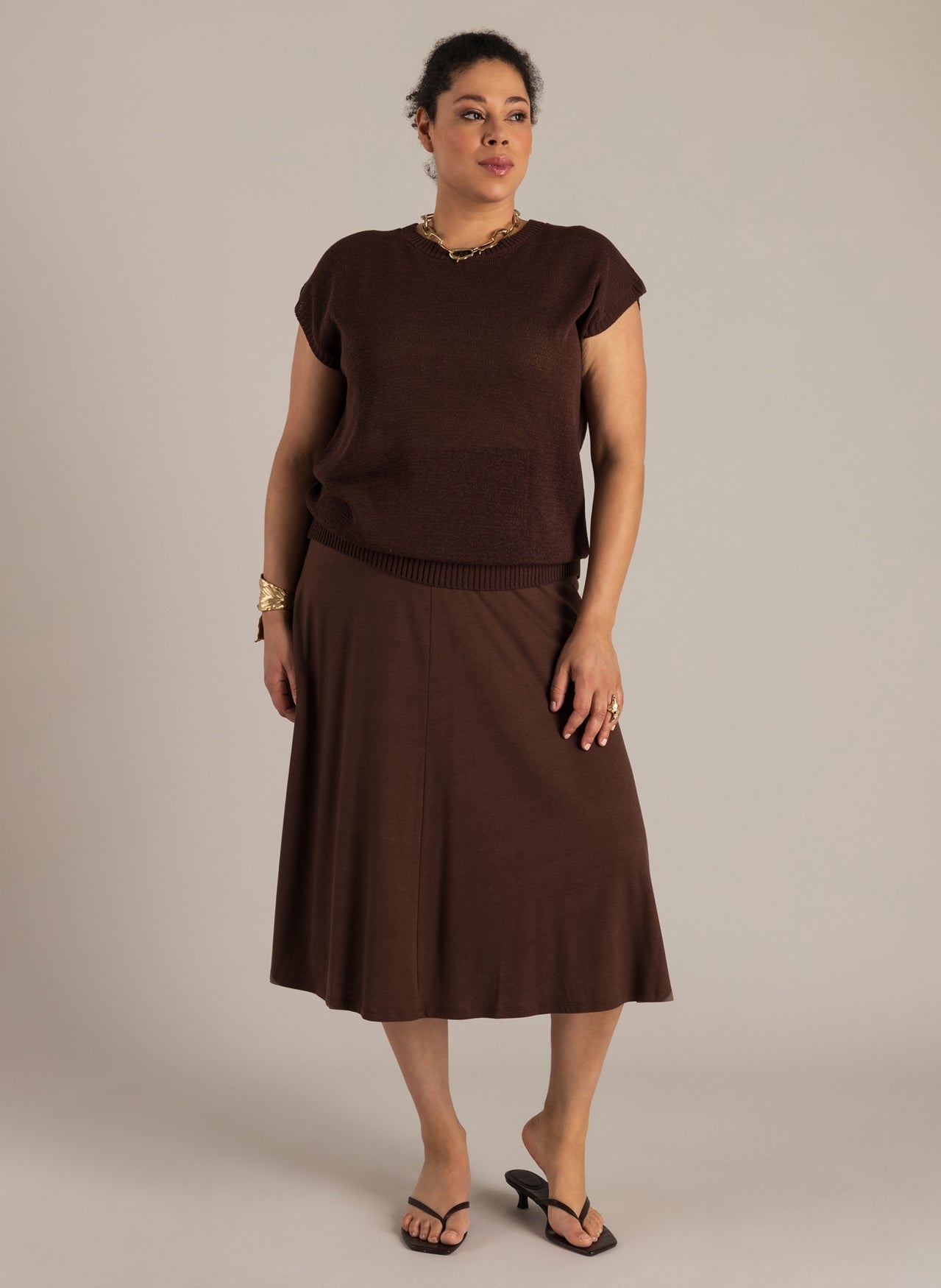 Nilda | Coffee Brown
