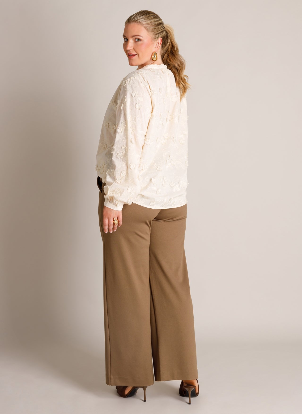 Vayenne Essential | Beige Cream
