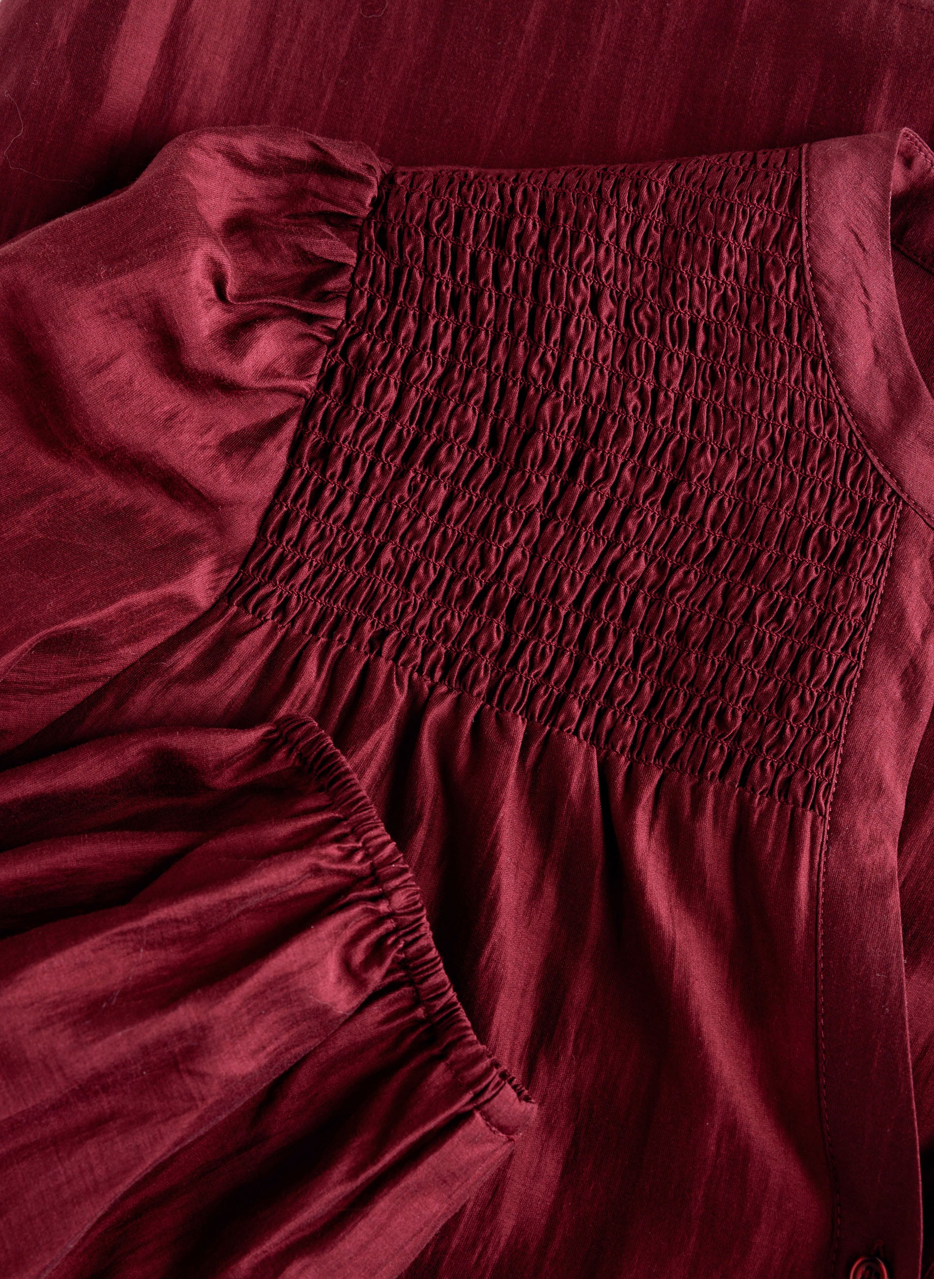Taisa | Wine Red