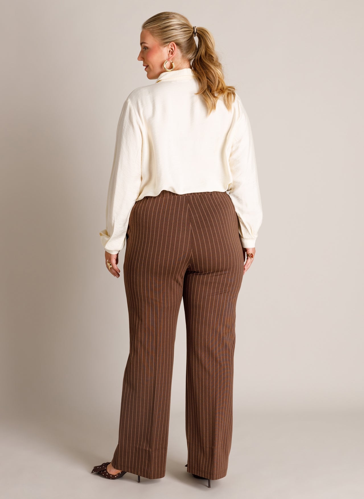 Judit Essential | Beige Cream
