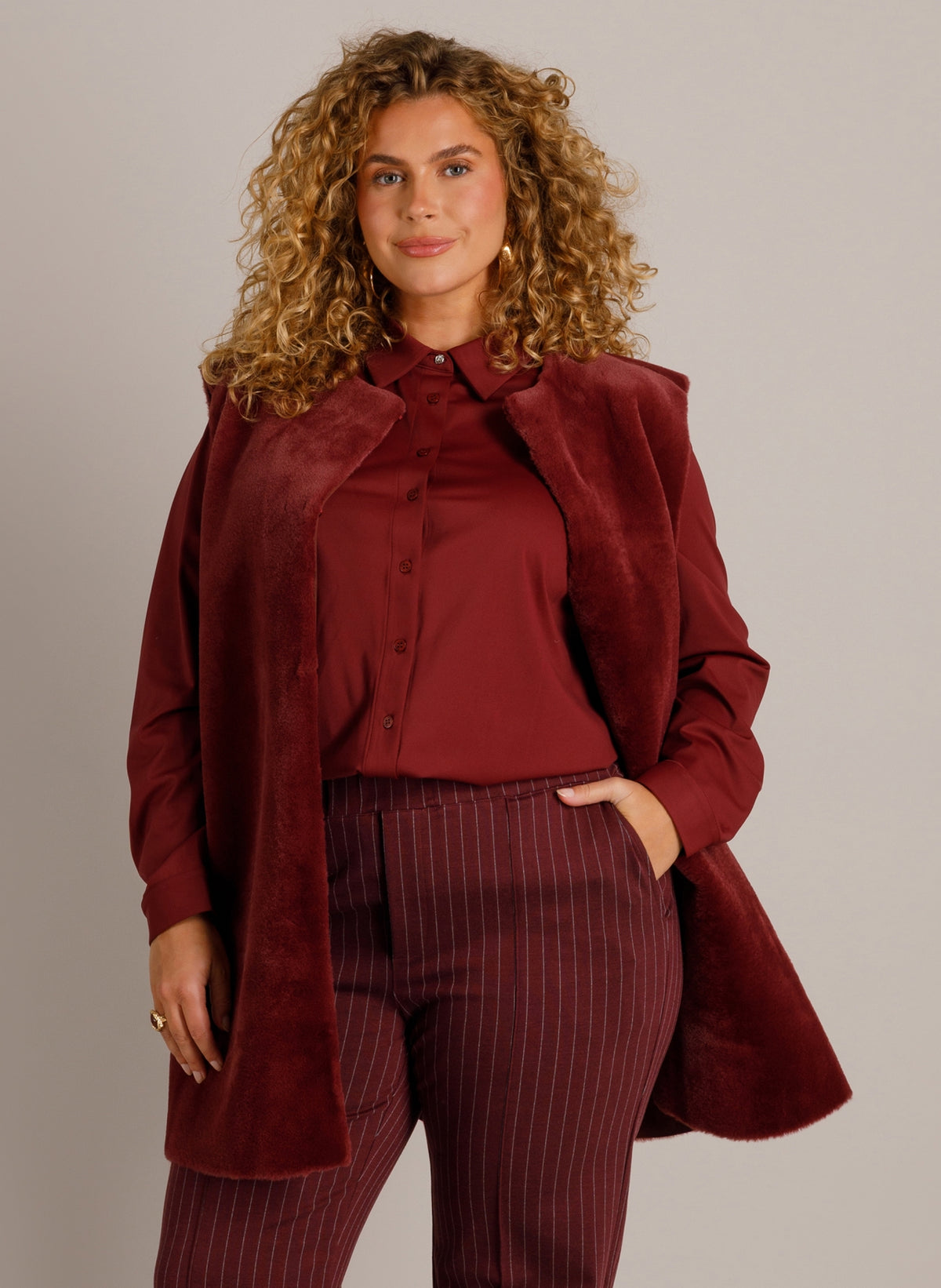 Tosca | Wine Red