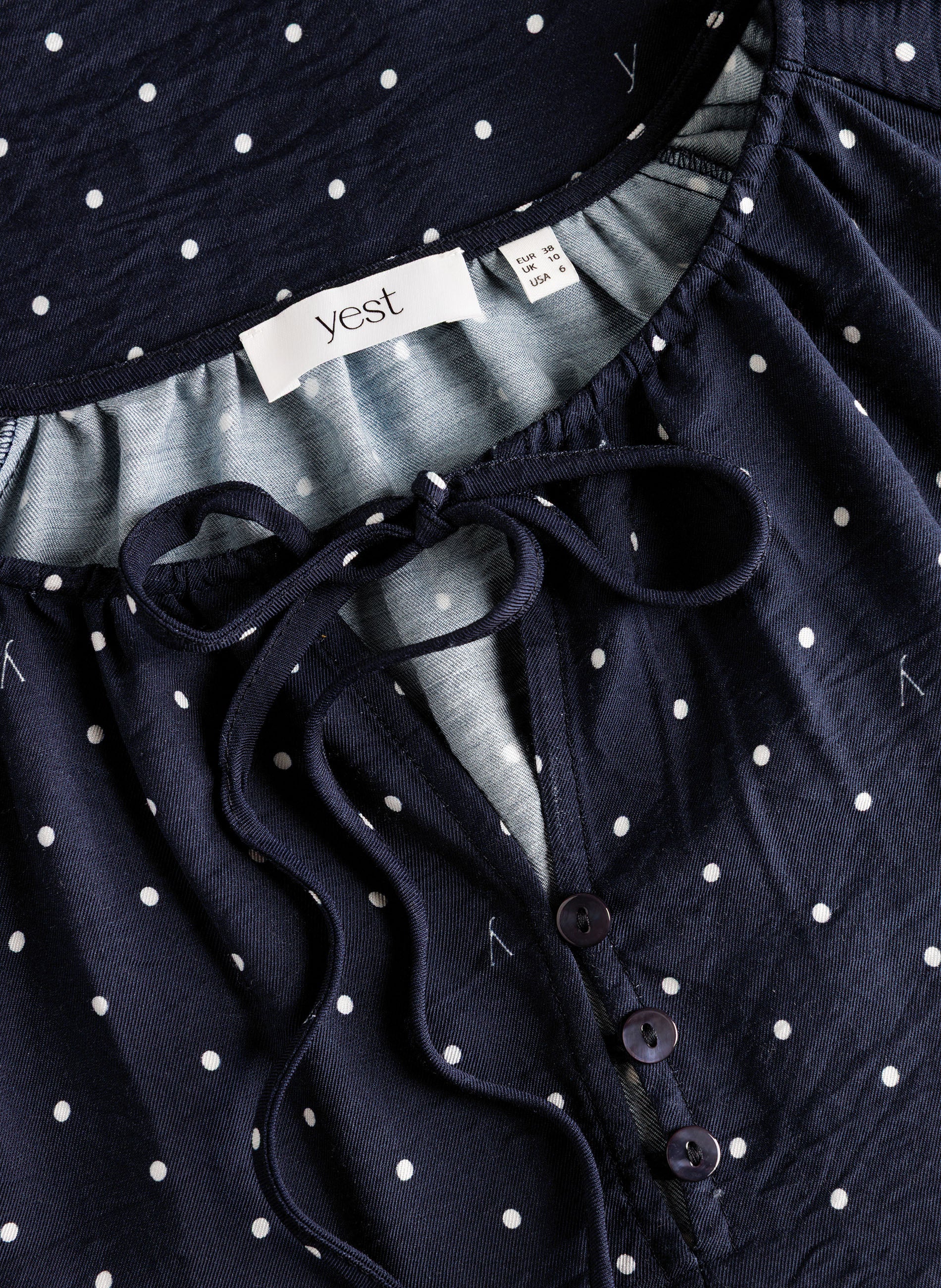 Tosia | Dark Blue/Off white