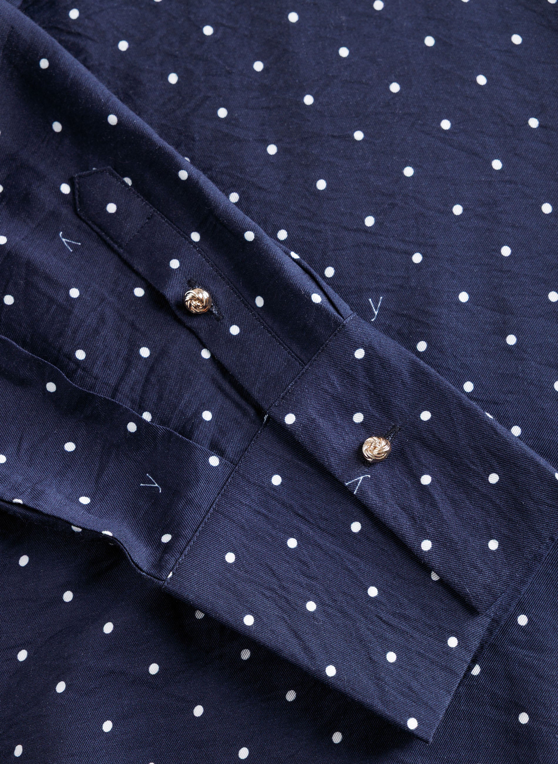 Tuva | Dark Blue/Off white
