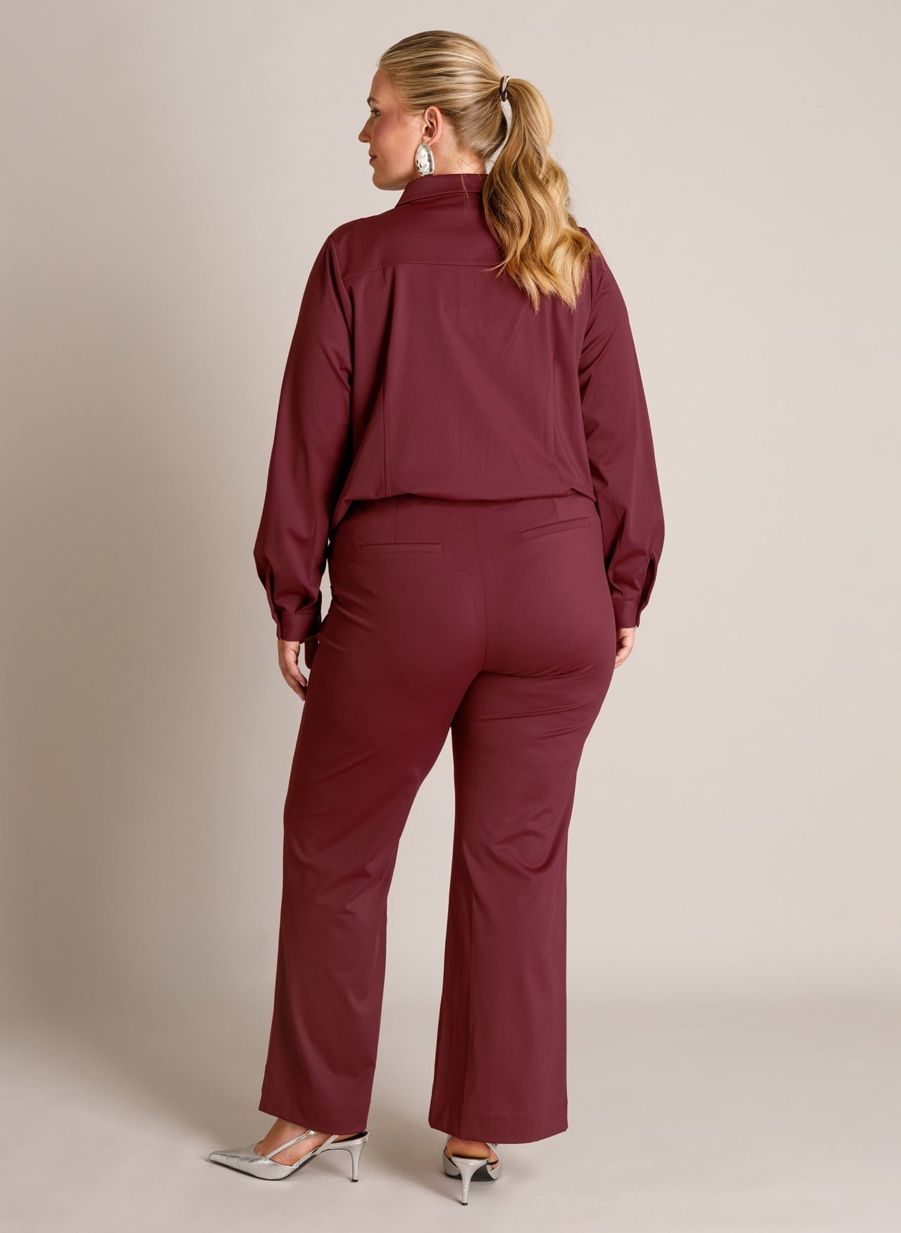 Gaelle Essential | Wine Red