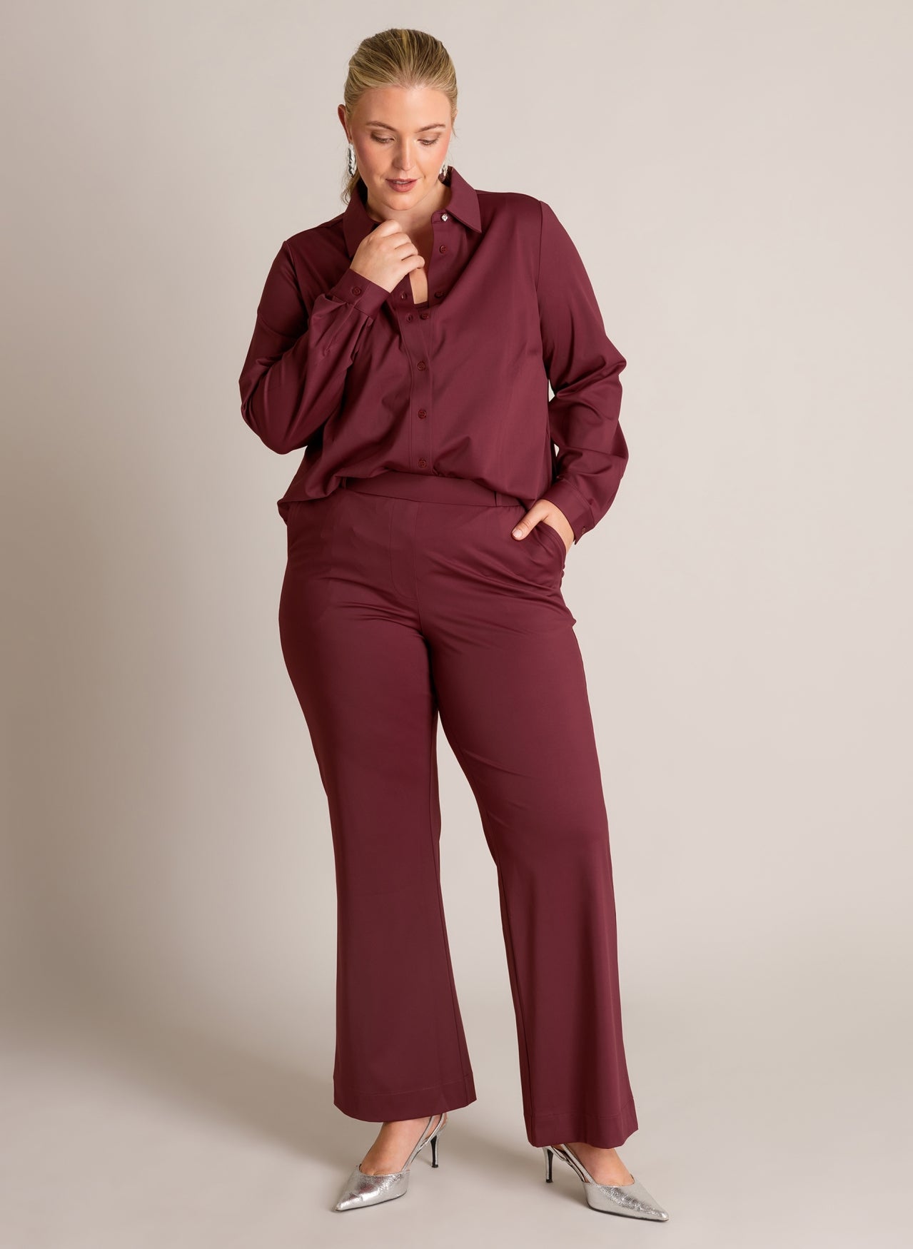 Gaelle Essential | Wine Red