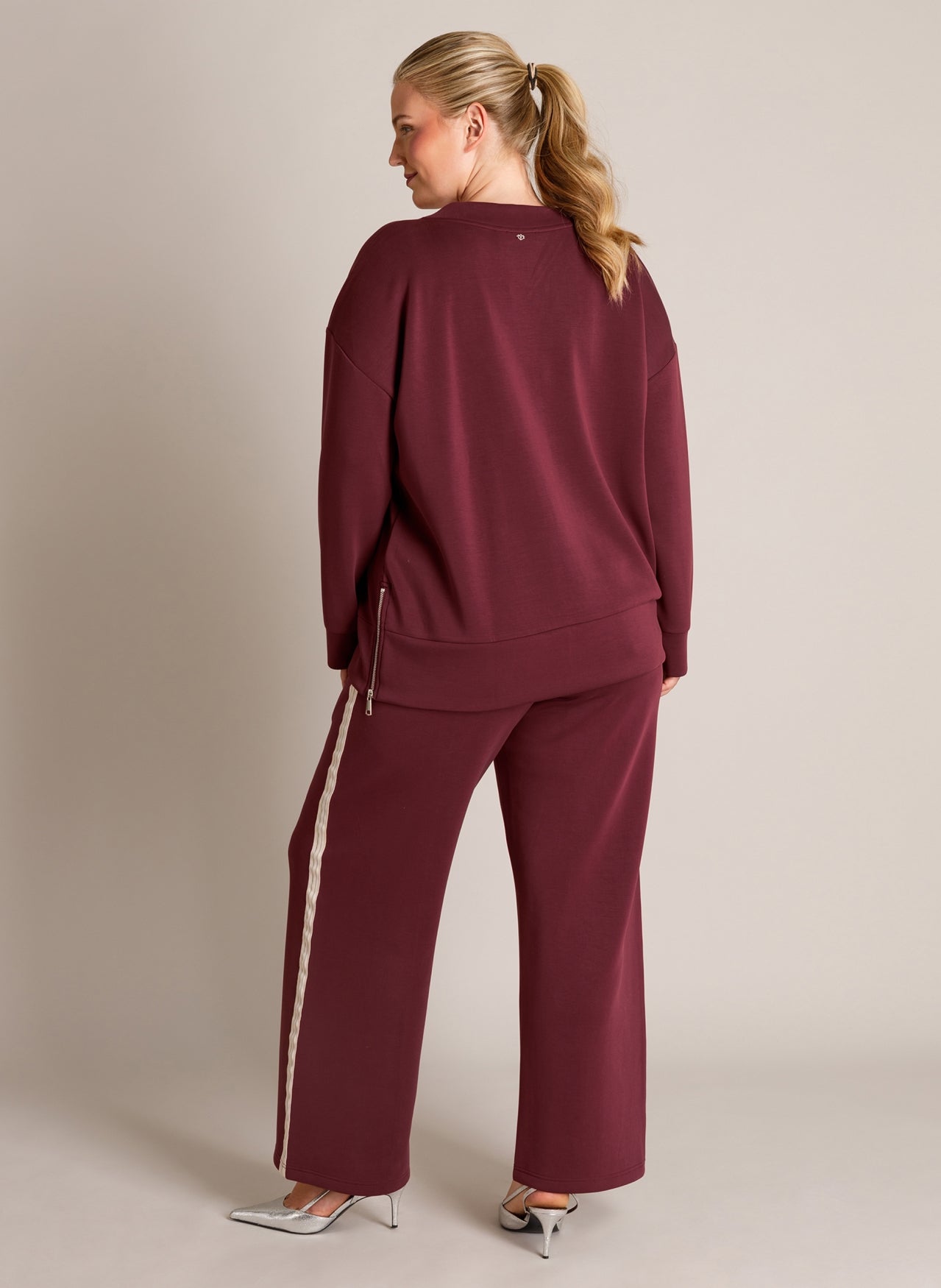 Teona | Wine Red