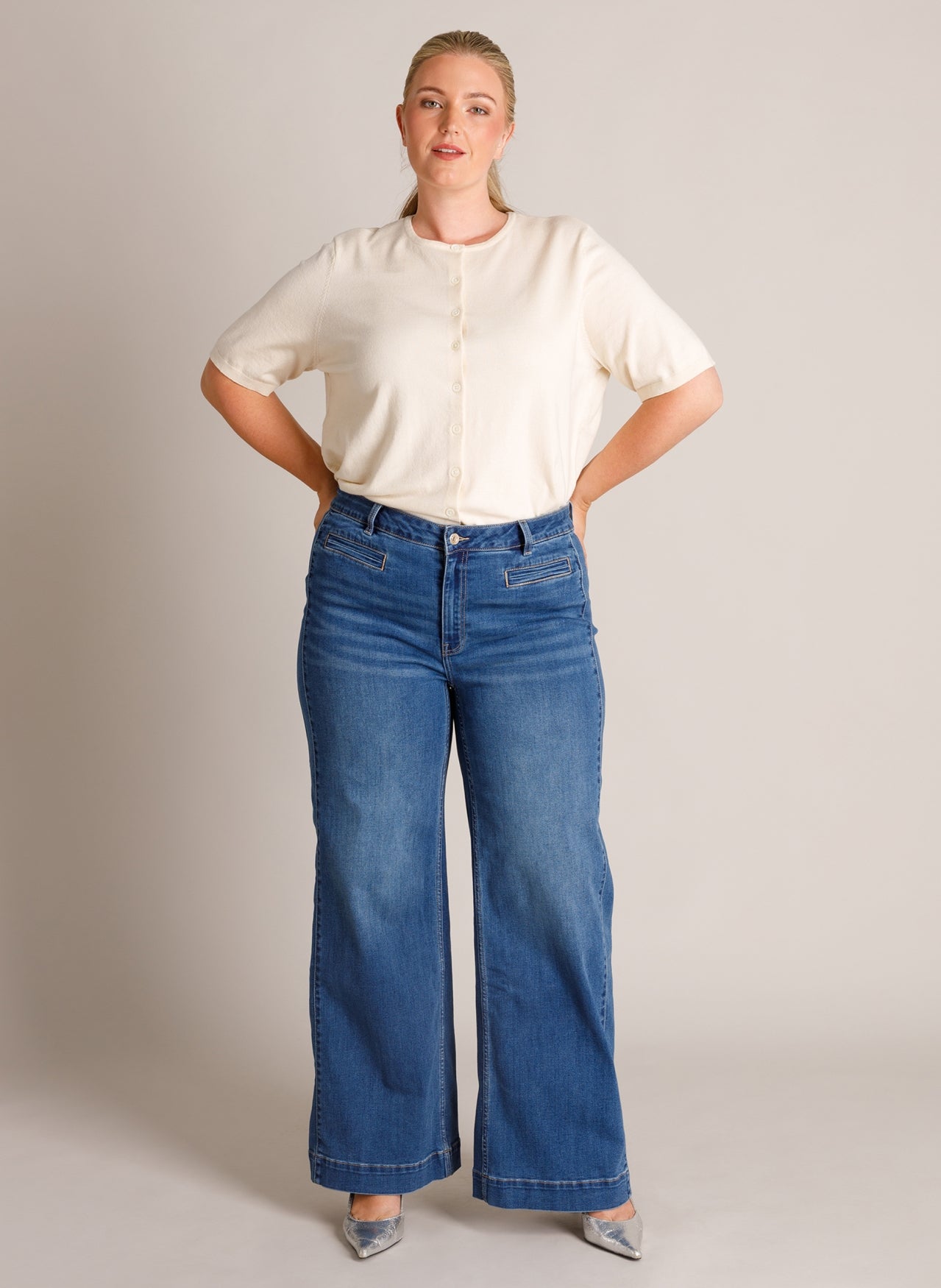 Tiora | Beige Cream