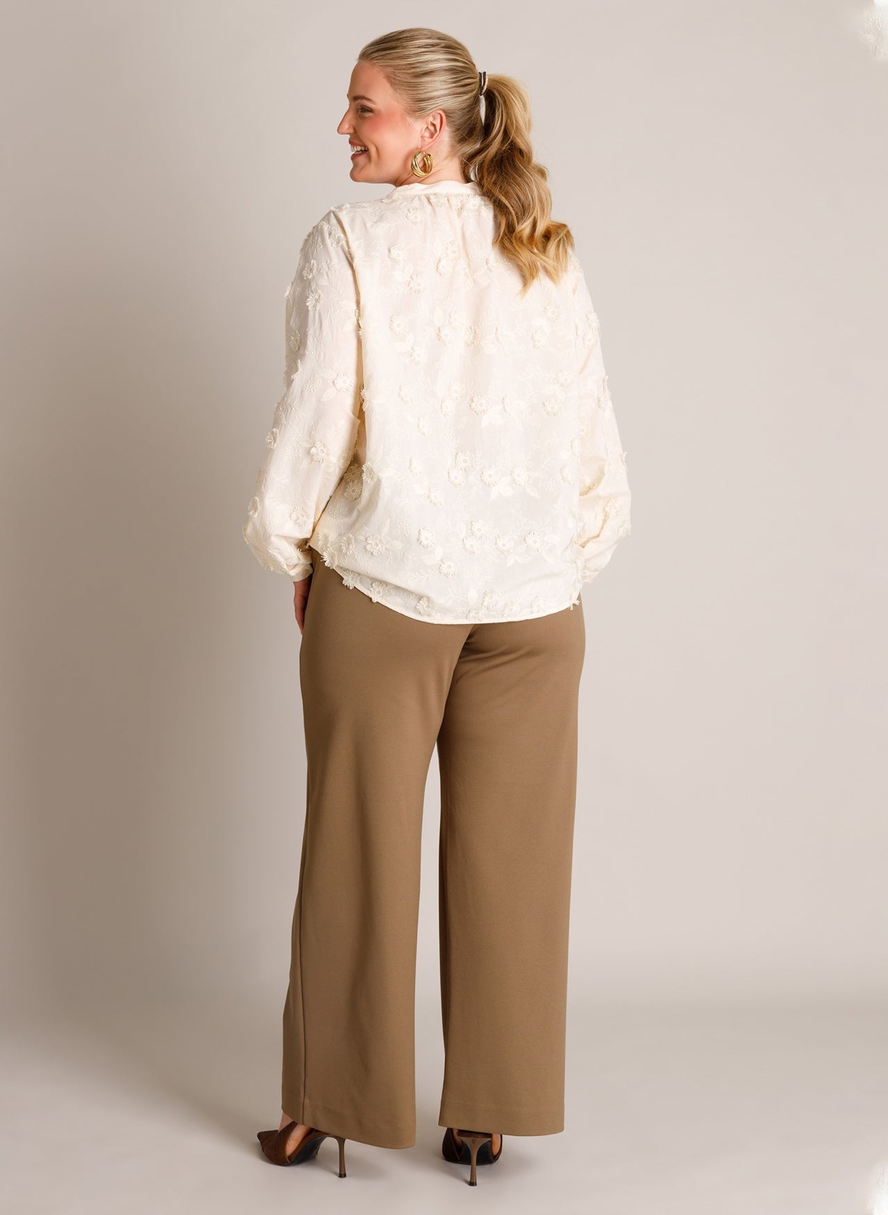 Tasya | Grey Olive
