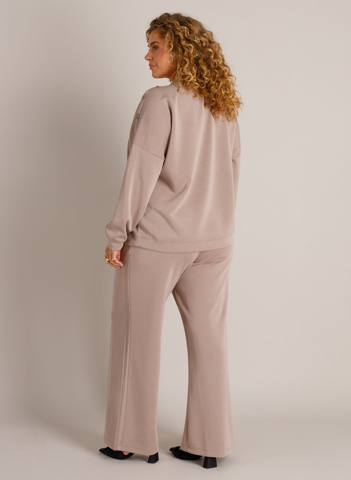 YCZita | Taupe Grey