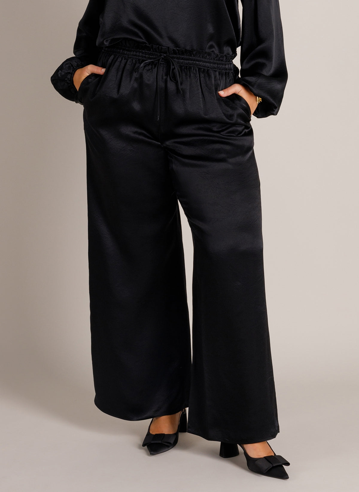 YCZorya | Black