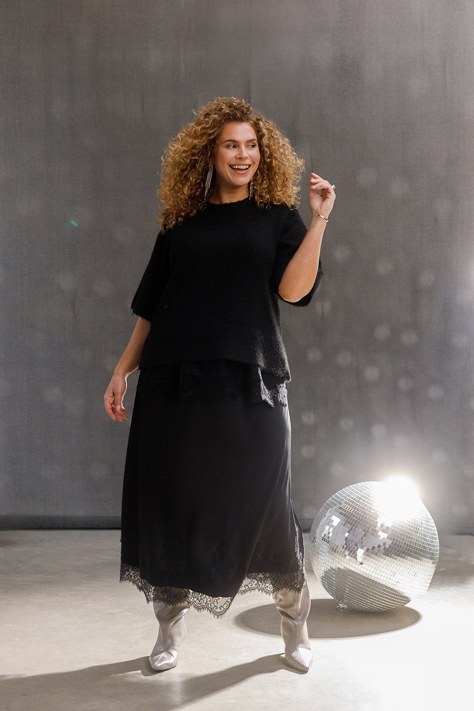 Melancholy Romance - Look 5